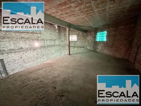 Galpon en Venta 15  mts Frente