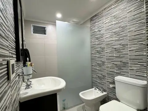 Se Vende Chalet Apto Crédito - Haedo, Morón