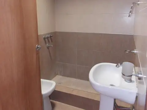 Depto Tipo Casa en Venta en Florencio Varela, USD 86.000