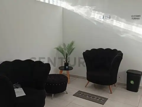 Oficina en Alquiler en City Bell, $ 320.000