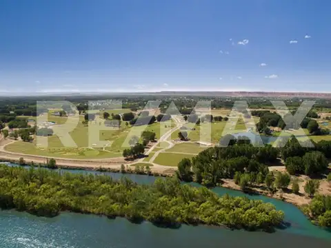 Avenida Plottier/Calle 7 500