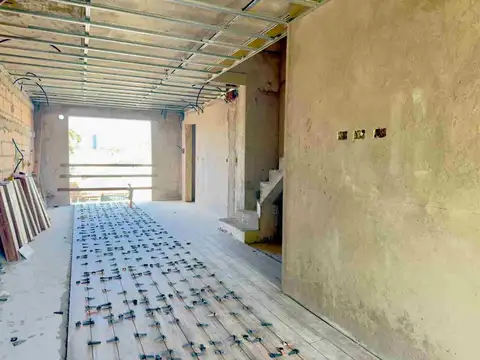 Depto Tipo Casa en Venta de 2 dormitorios