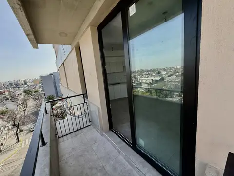 Departamento en Venta en Parque Chacabuco, USD 98.000