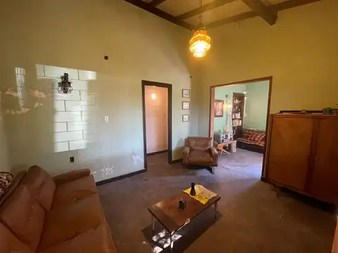 Casa - Venta - Argentina, Manuel B Gonnet - Camino Belgrano e/ 487 y 488