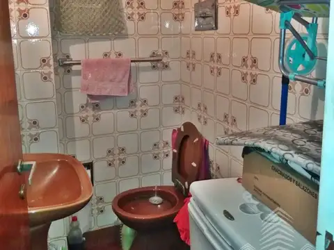 Depto Tipo Casa en Venta con 1 cocheras