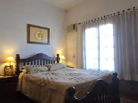 VENTA-CASA-2 DORMITORIOS-PILETA Y QUINCHO-NAVARRO 6700-ZONA OESTE-ROSARIO