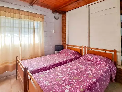 Casa 3 ambientes con 1 baño