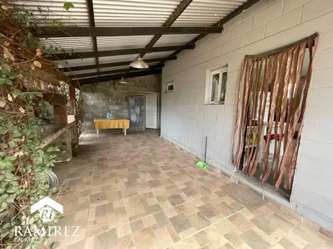 HERMOSA CASA EN VENTA EN VILLA DEL DIQUE