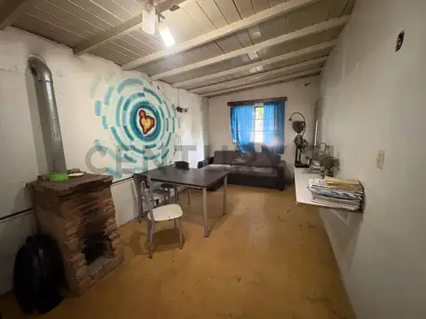 8 e/ 419 y 420 800, Piso 0