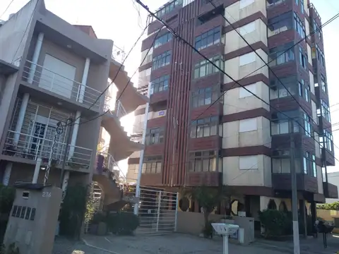 Departamento a 2 cuadras del mar , zona centro, 2 ambientes