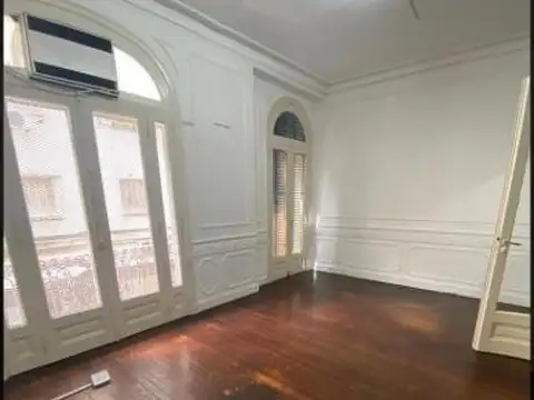 San Nicolás - Oficina 5 ambientes en venta