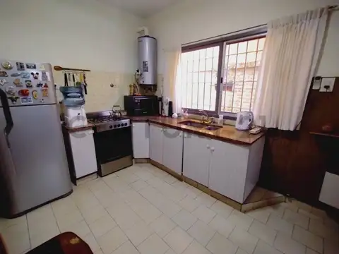 Casa en Venta en Quilmes Oeste, USD 95.000