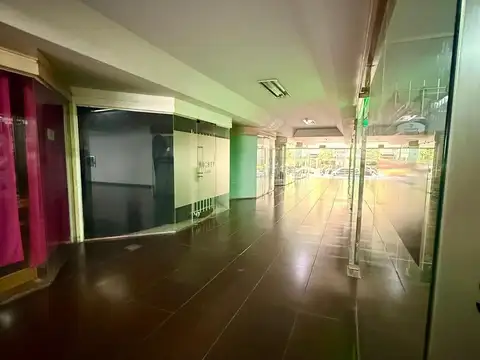 Local en Venta en Villa Luro, USD 25.000