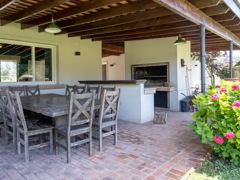 Casa en Venta en La Colina Villa de Campo, USD 880.000