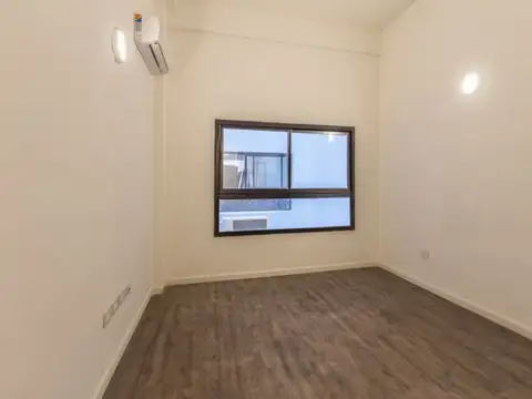 Alsina 1252 , Piso 0