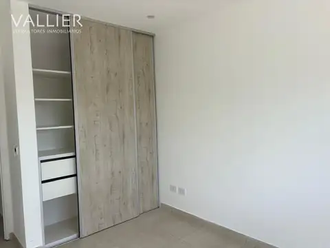 Departamento en Alquiler con 1 cocheras