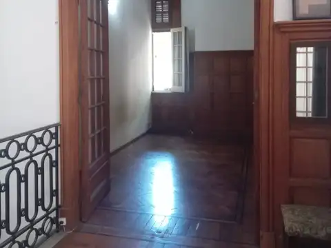 Depto Tipo Casa en Alquiler de 8 dormitorios