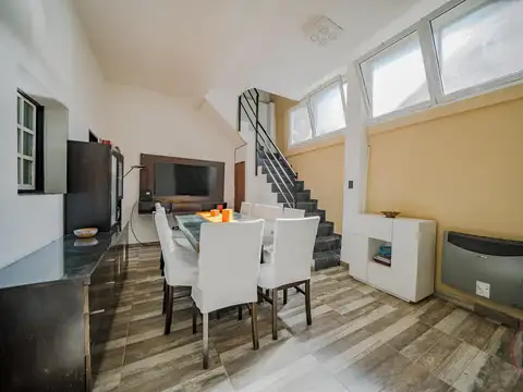 PH 3 ambientes con terraza,  en venta en Sáenz Peña partido de Tres de Febrero