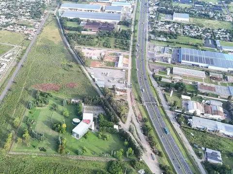 Excelente inmueble industrial Panamericana km53
