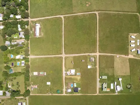 Terreno en Venta en Azcuenaga, USD 17.600