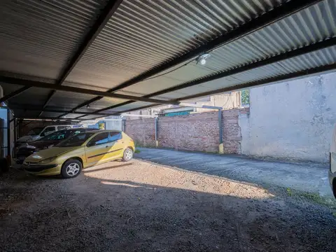 Cocheras en barrio sur