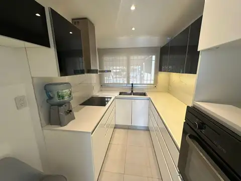 Casa 7 ambientes con 3 baños