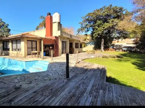 VENTA PERMUTA DE CASA 6 AMB EN RANELAGH BERAZATEGU