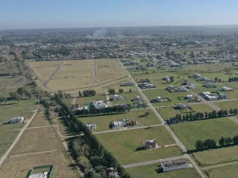 VENTA Lote 10x28 en Altos de Don Carlos II - 138 y 506 J. Hernández La Plata