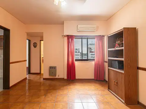 VENTA DEPARTAMENTO 2 AMBIENTES EN LINIERS
