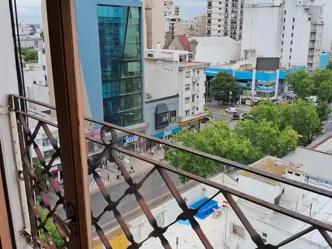 Departamento en Alquiler en Centro, $ 10