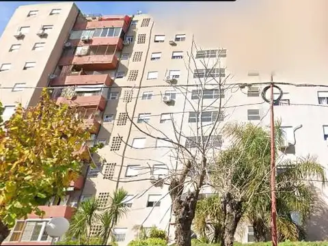 Gustavo Bécquer e/ Alem y Presidente Juan Domingo Perón