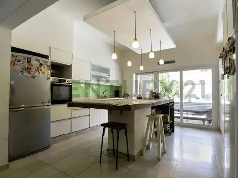 Casa en Venta de 4 dormitorios