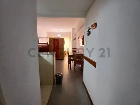 Avenida 23 100, Piso 0