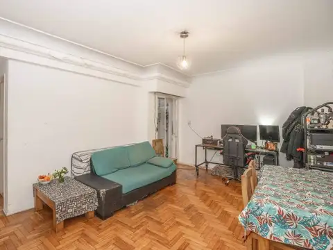 General Juan Gregorio Lemos 100