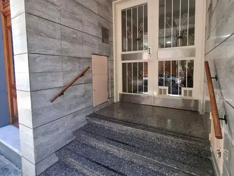 ESPINOSA, ARZOBISPO 1100, Piso 1