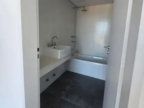 Departamento en Venta en Ituzaingo Norte, USD 140.000