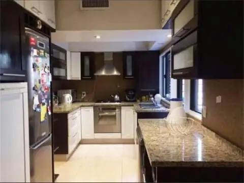 Departamento en Alquiler con 1 cocheras