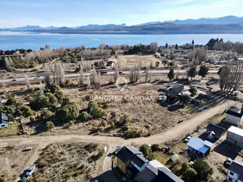 Terreno en Venta, FOT 0,44