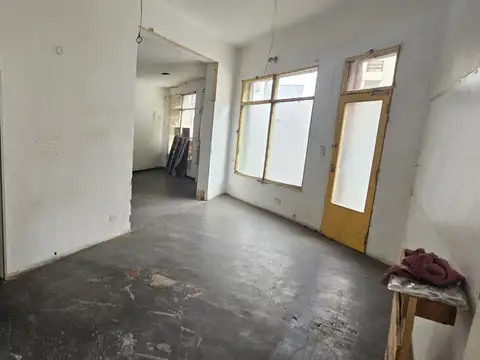 Local en Alquiler en Centro, $ 850.000