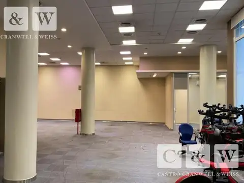 Oficina en Alquiler 121 años