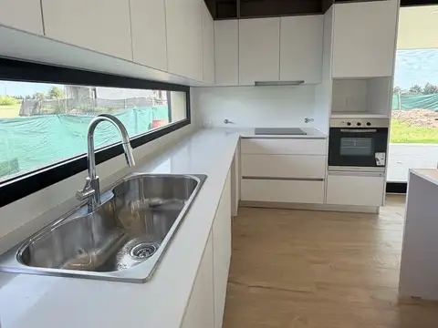 Casa en Venta en Fisherton, USD 450.000