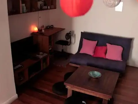 Depto Tipo Casa 2 ambientes con 1 baño