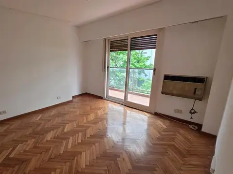 Departamento 4 ambientes con 3 baños