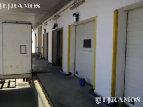 Galpon en Venta en Francisco Alvarez, USD 7.700.000