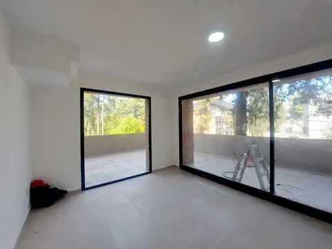 Oficina - Venta - Argentina, Los Polvorines - Jose Leon Suarez 1776