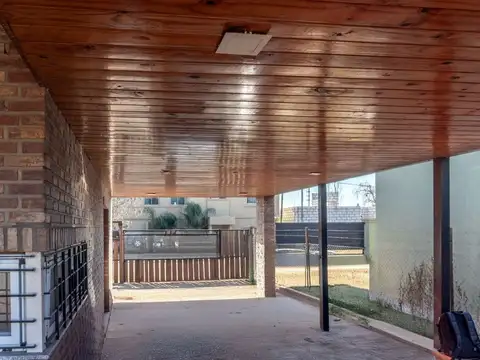 Casa en Venta al Oeste