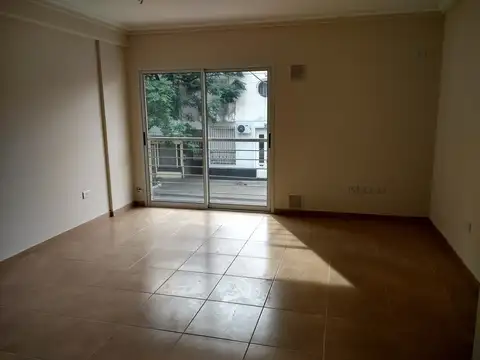 Departamento 1 dormitorio externo excelente estado