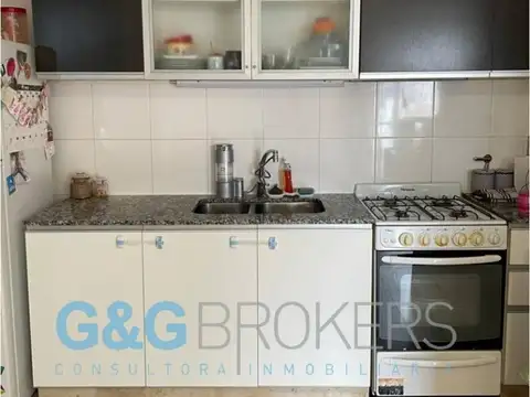 DEPARTAMENTO - CASTELAR