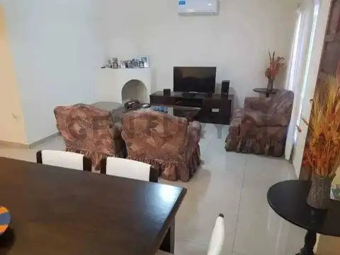 Alvarez Condarco 700, Piso 0