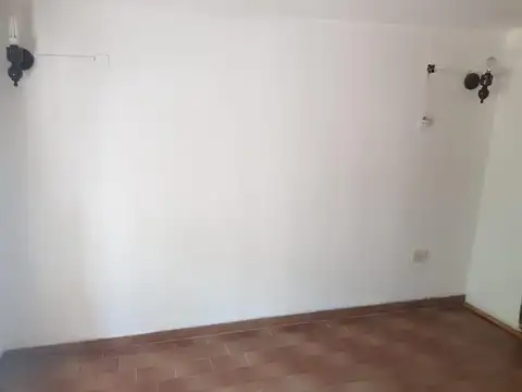 Depto Tipo Casa en Venta al Oeste